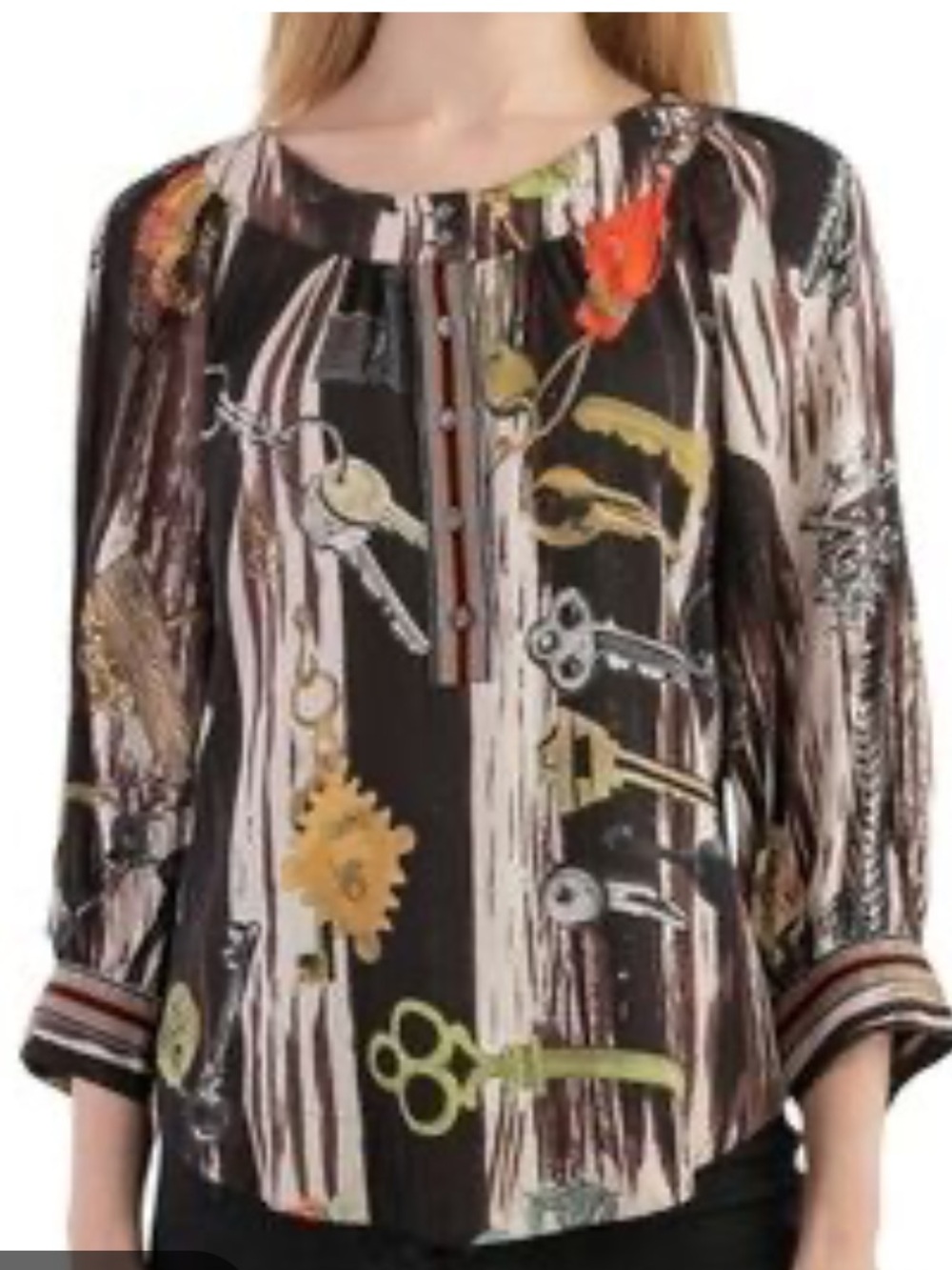 Diane Von Furstenberg silk hotel key print round neck 3/4 sleeve blouse Medium